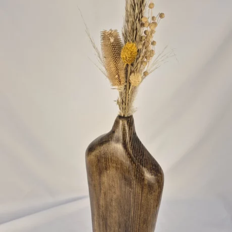 Vase design en bois