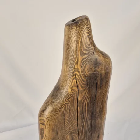 Vase design en bois