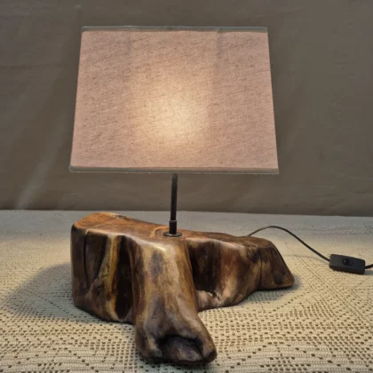 Lampe à poser design en bois