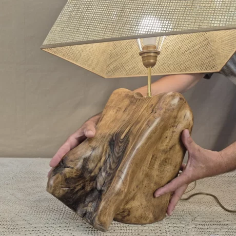 Lampe décorative en bois