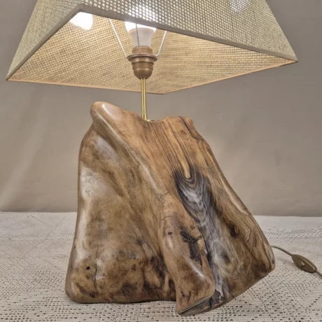 Lampe décorative en bois