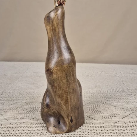 Vase en bois