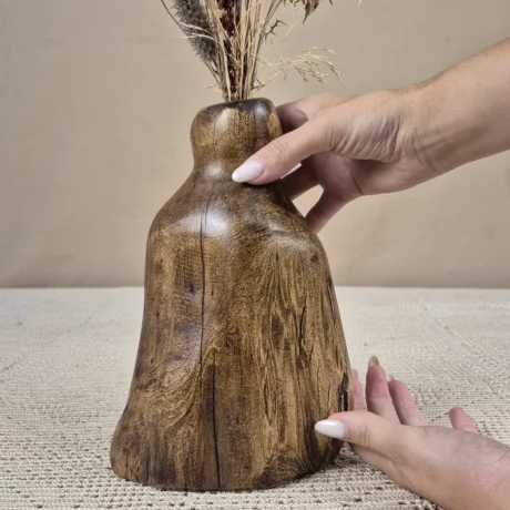 Vase en bois fait main