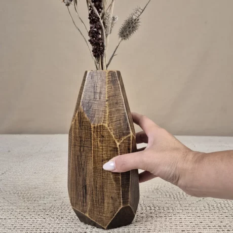 Vase en bois fait main
